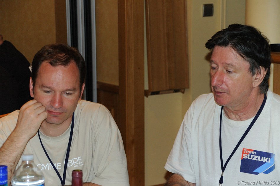 2008-05-08_21h27mn38s.jpg - Zop qui a organisé la rencontre et 13enV