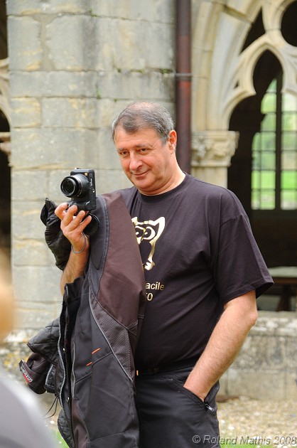 2008-05-10_11h52mn42s.jpg - Bégé prend des photos sans en avoir l'air